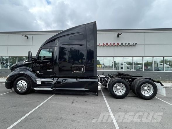 Kenworth T680 Trekkers