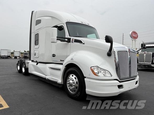 Kenworth T680 Trekkers