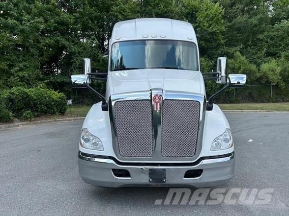 Kenworth T680 Trekkers