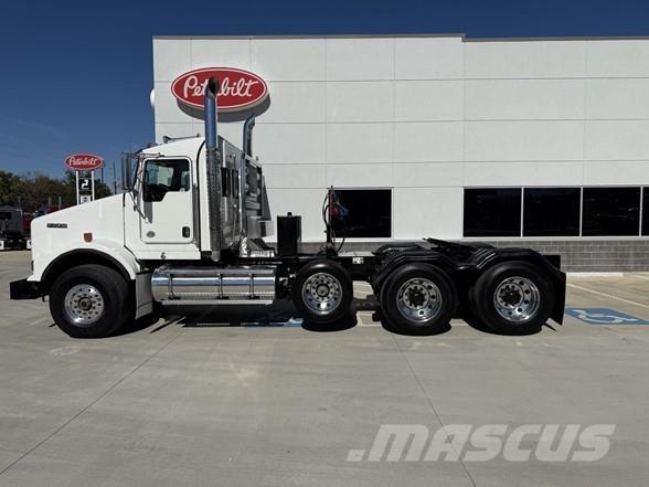 Kenworth T800 Trekkers