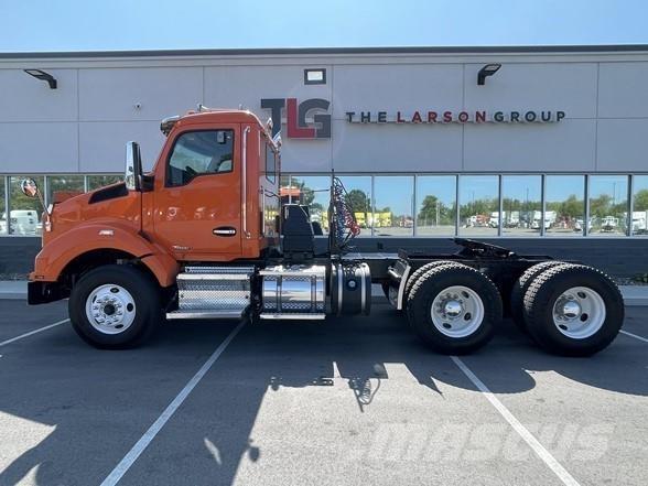 Kenworth T880 Trekkers