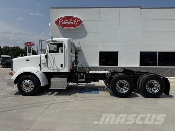 Peterbilt 367 Trekkers