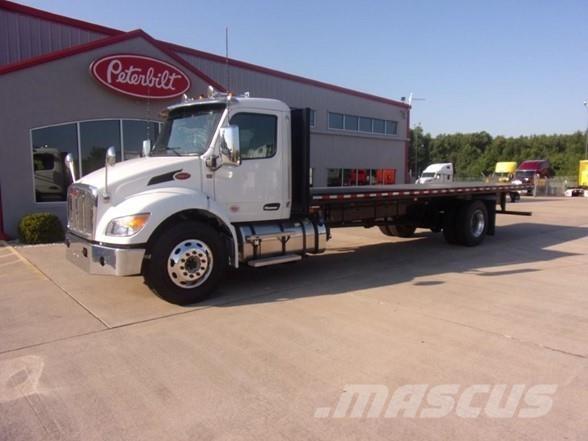 Peterbilt 537 Platte bakwagens