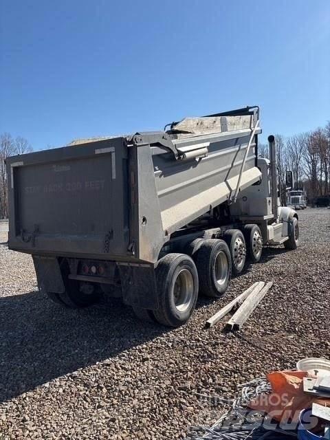 Peterbilt 567 Kipper