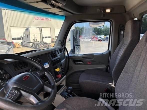 Peterbilt 567 Kipper