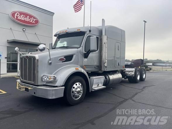 Peterbilt 567 Trekkers