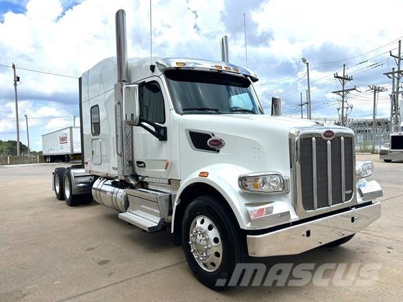Peterbilt 567 Trekkers