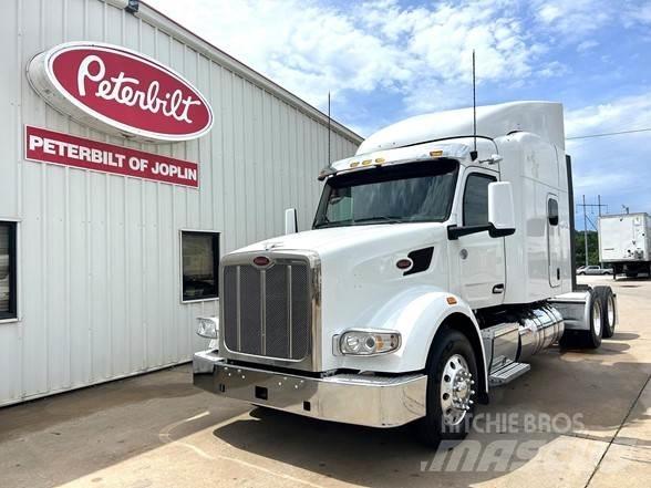 Peterbilt 567 Trekkers