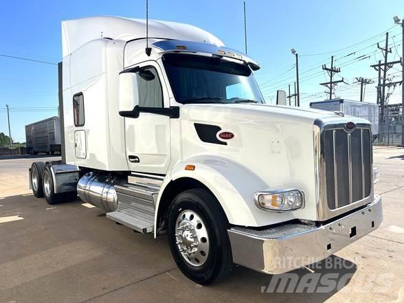 Peterbilt 567 Trekkers