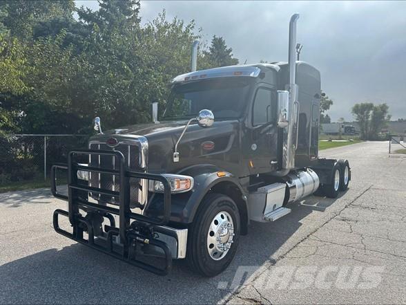 Peterbilt 567 Trekkers