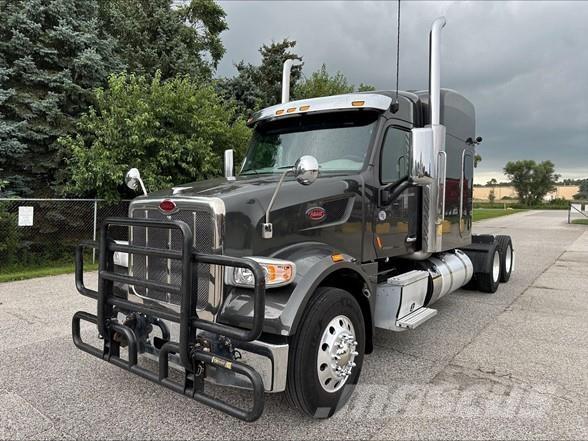 Peterbilt 567 Trekkers