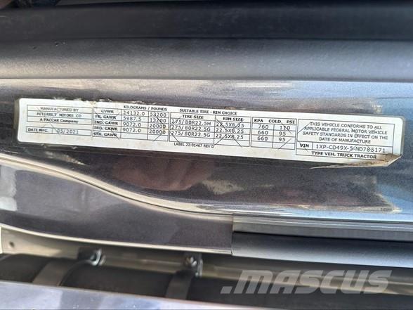 Peterbilt 567 Trekkers