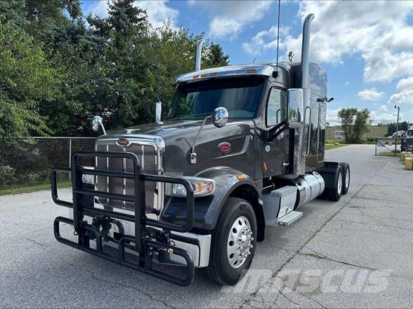 Peterbilt 567 Trekkers