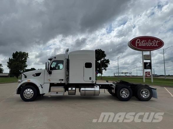 Peterbilt 567 Trekkers