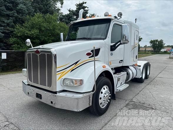 Peterbilt 567 Trekkers