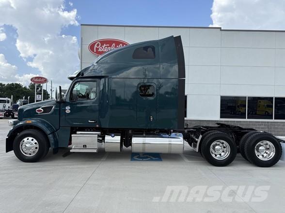 Peterbilt 567 Trekkers