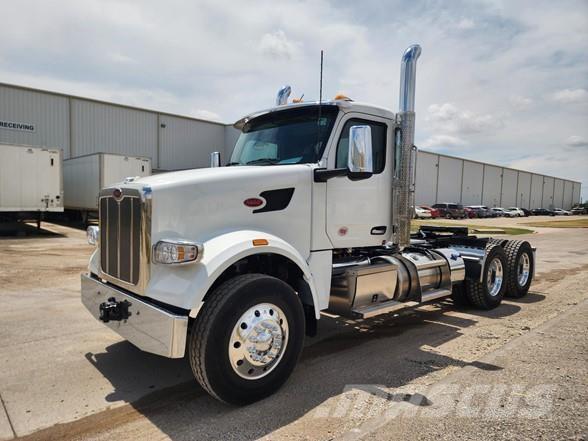 Peterbilt 567 Trekkers