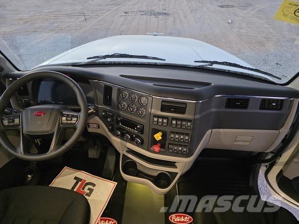 Peterbilt 567 Trekkers