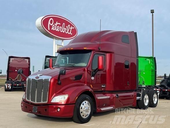 Peterbilt 579 Trekkers