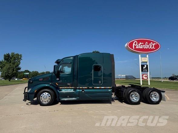 Peterbilt 579 Trekkers