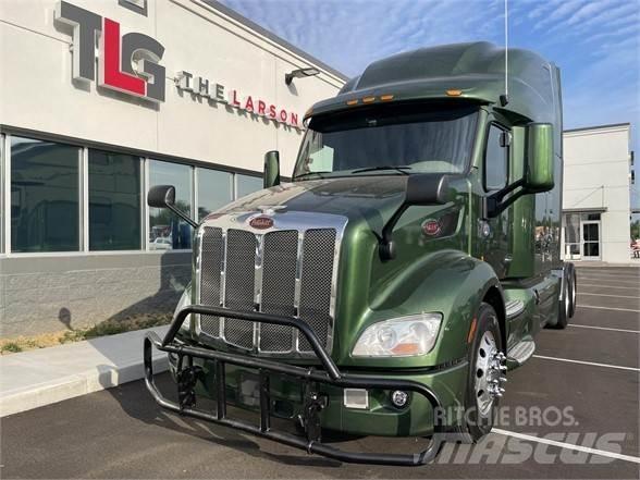 Peterbilt 579 Trekkers