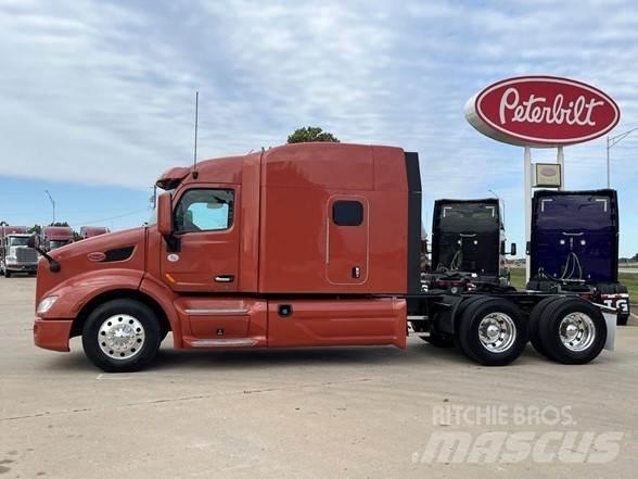 Peterbilt 579 Trekkers