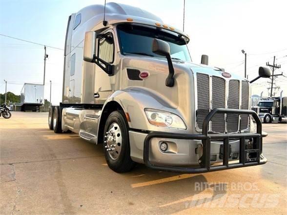 Peterbilt 579 Trekkers