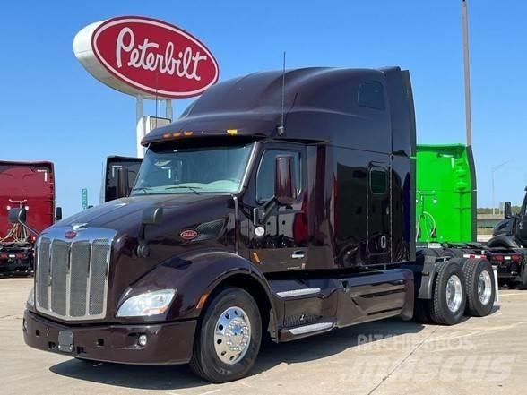 Peterbilt 579 Trekkers