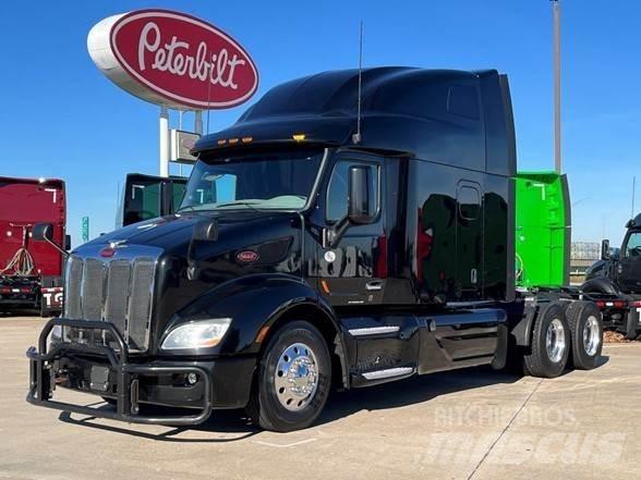 Peterbilt 579 Trekkers