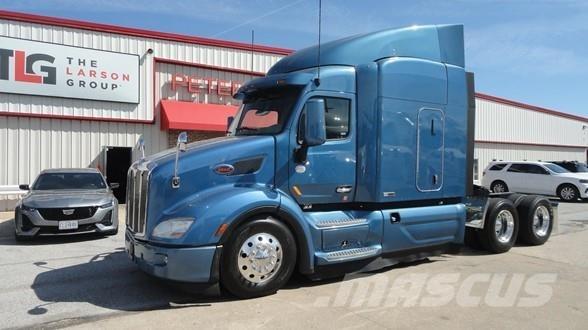 Peterbilt 579 Trekkers