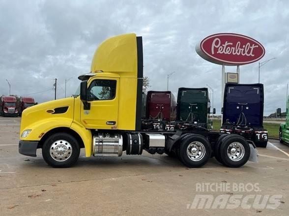 Peterbilt 579 Trekkers