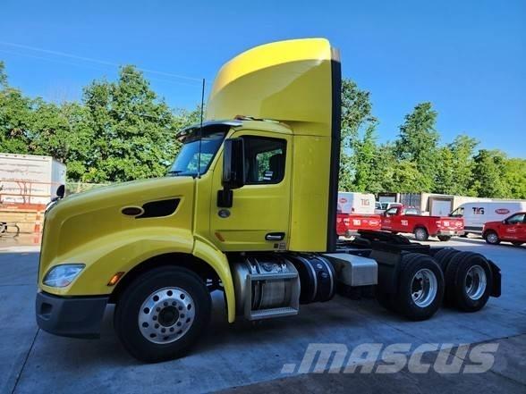 Peterbilt 579 Trekkers