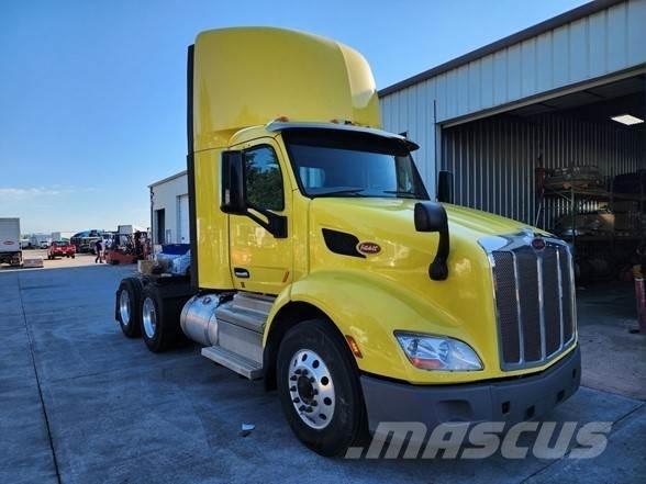 Peterbilt 579 Trekkers