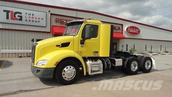 Peterbilt 579 Trekkers