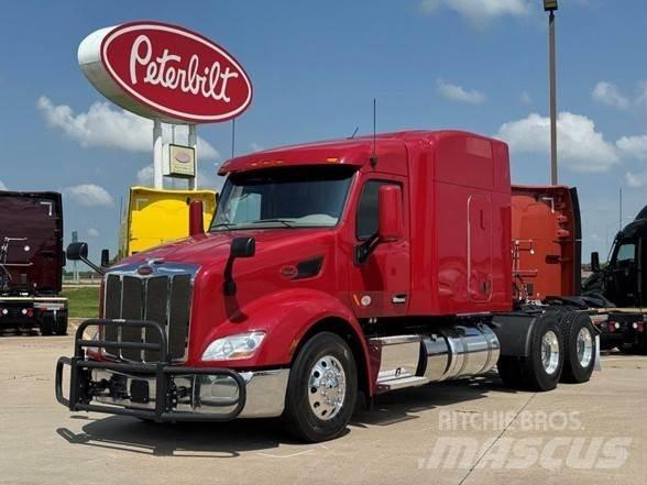 Peterbilt 579 Trekkers