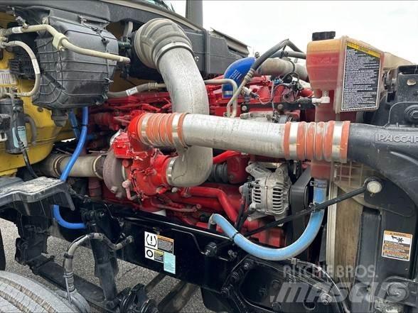 Peterbilt 579 Trekkers