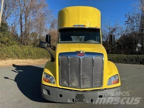 Peterbilt 579 Trekkers