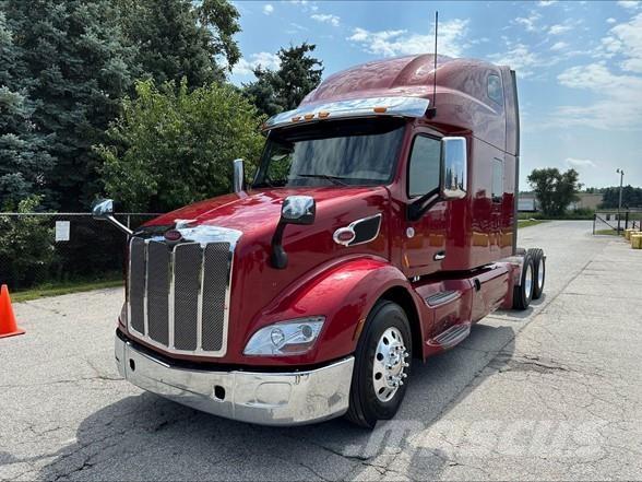 Peterbilt 579 Trekkers