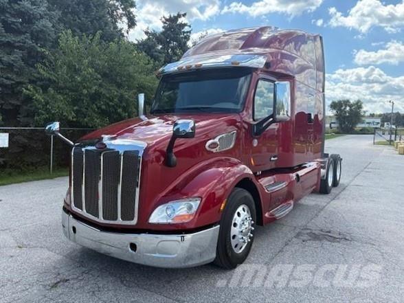 Peterbilt 579 Trekkers
