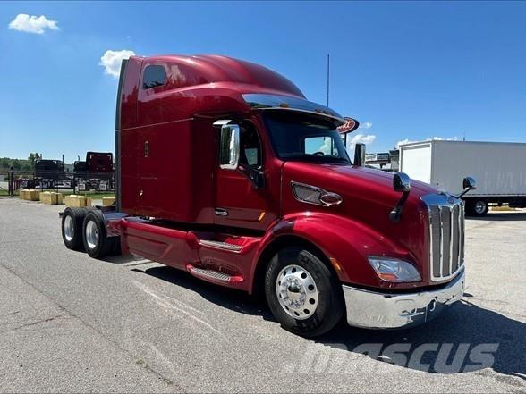 Peterbilt 579 Trekkers