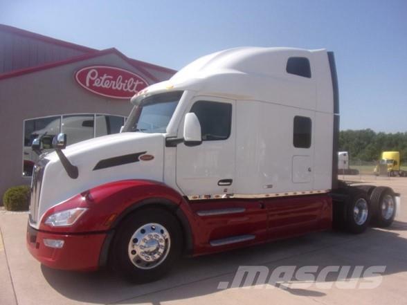 Peterbilt 579 Trekkers