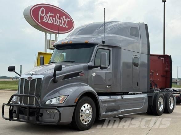 Peterbilt 579 Trekkers