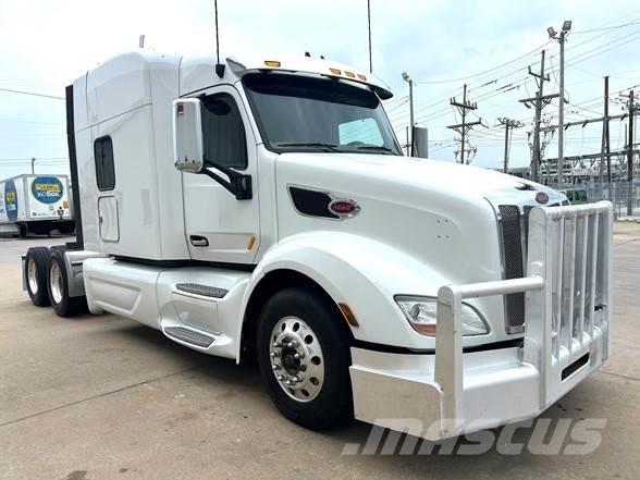 Peterbilt 579 Trekkers