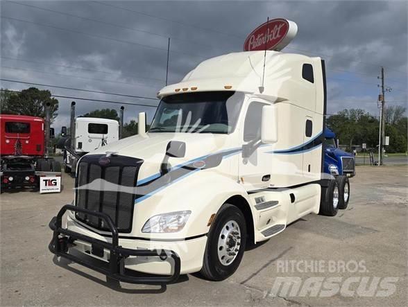 Peterbilt 579 Trekkers