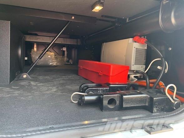 Peterbilt 589 Trekkers