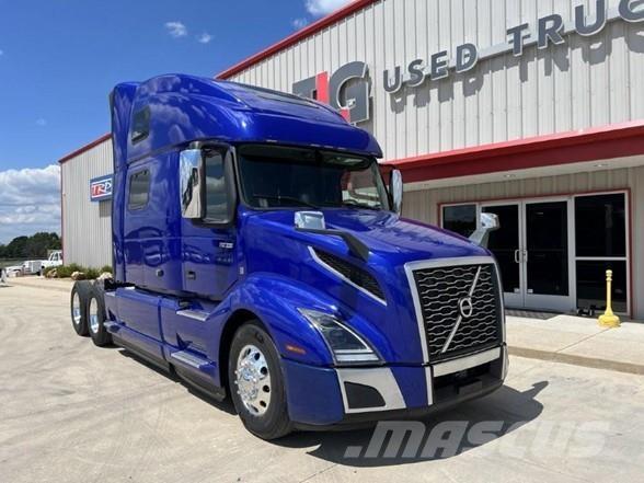 Volvo VNL64T860 Trekkers