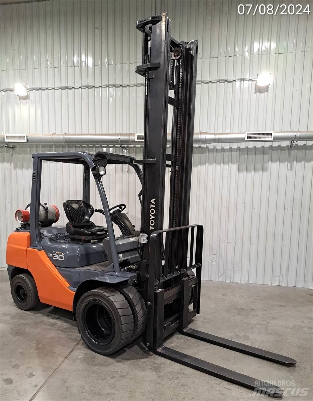 Toyota 02-8FGF30 LPG heftrucks