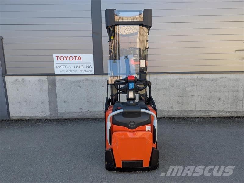 BT SPE160 Meeloop stapelaar