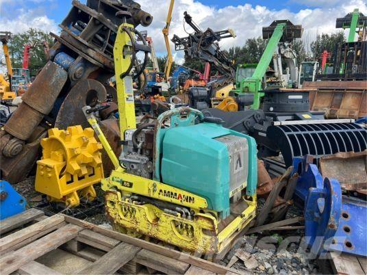 Ammann ARW65 Trilmachines