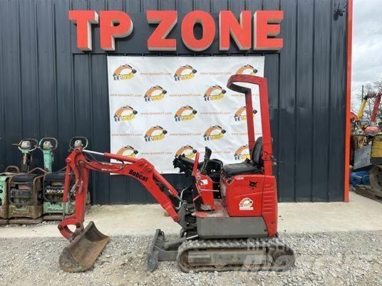 Bobcat E08 à 9900€ HT Minigraafmachines < 7t